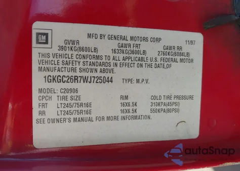 1998 GMC Suburban 2500 Sl z USA, uszkodzony, nr VIN 1GKGC26R7WJ725044